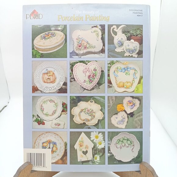 The Beauty Of Porcelain Painting By Susan Joyce Schmitz - Picture 3 of 3